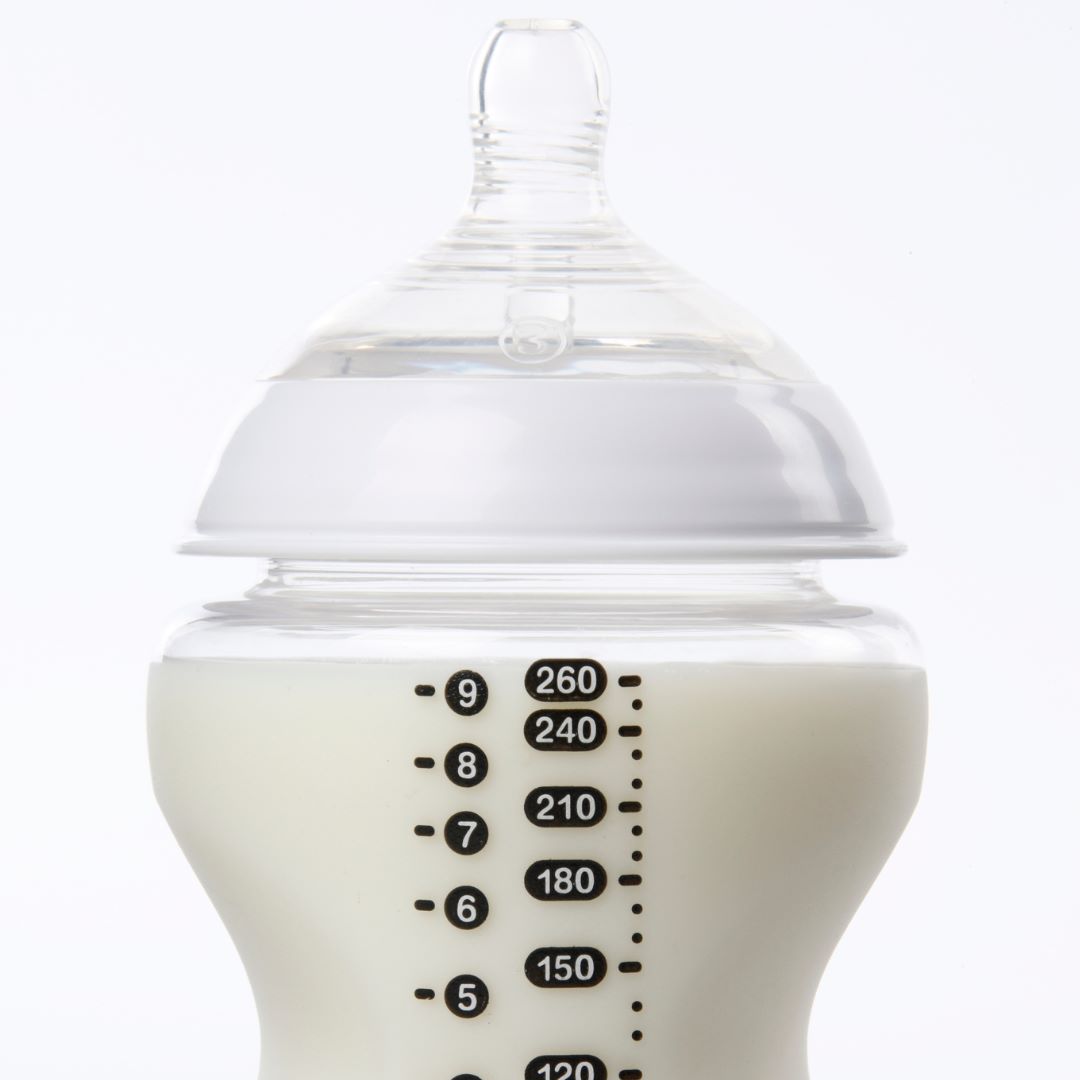 bottle feeding-michigan pediatric therapy4