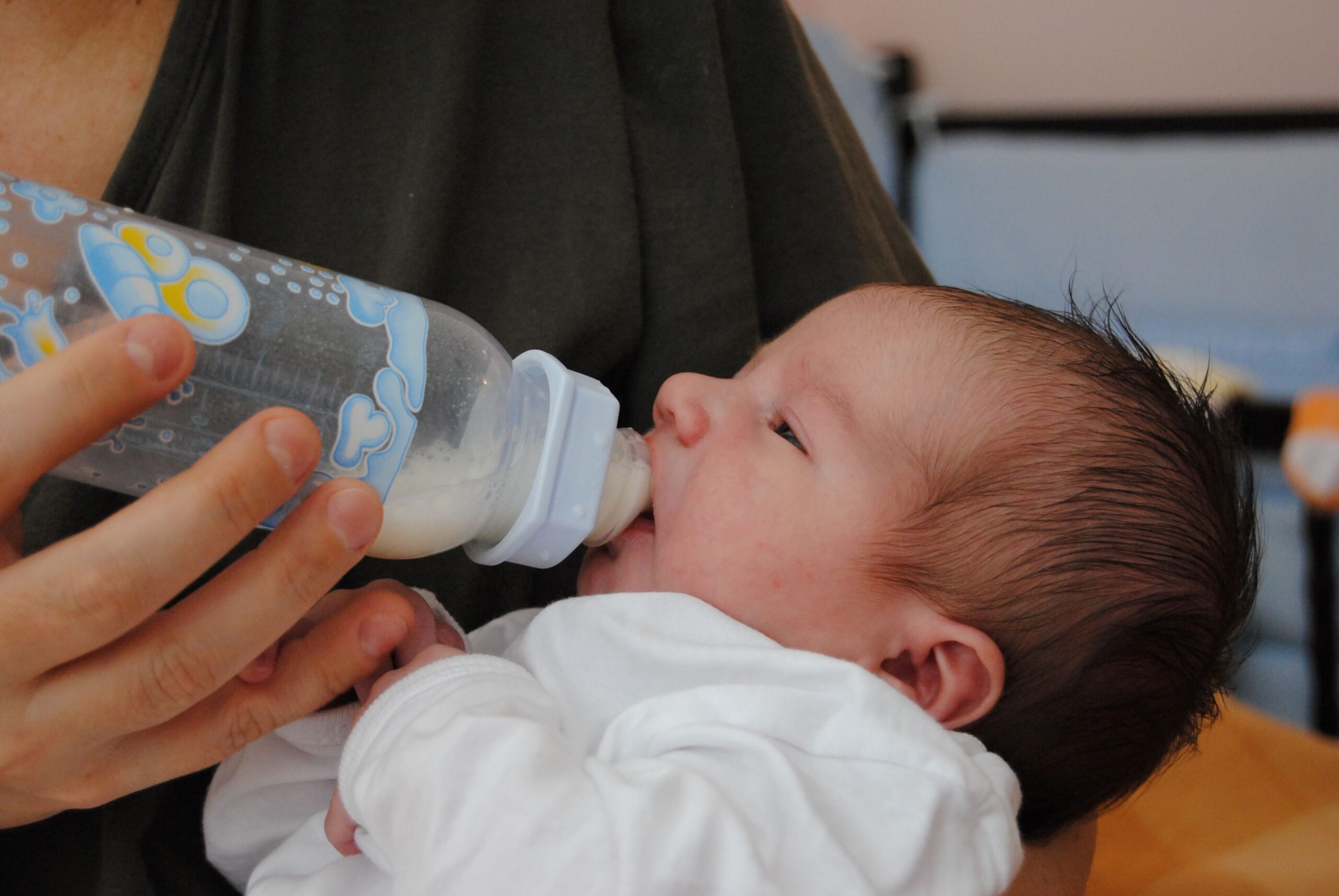 bottle feeding infant feeding therapy